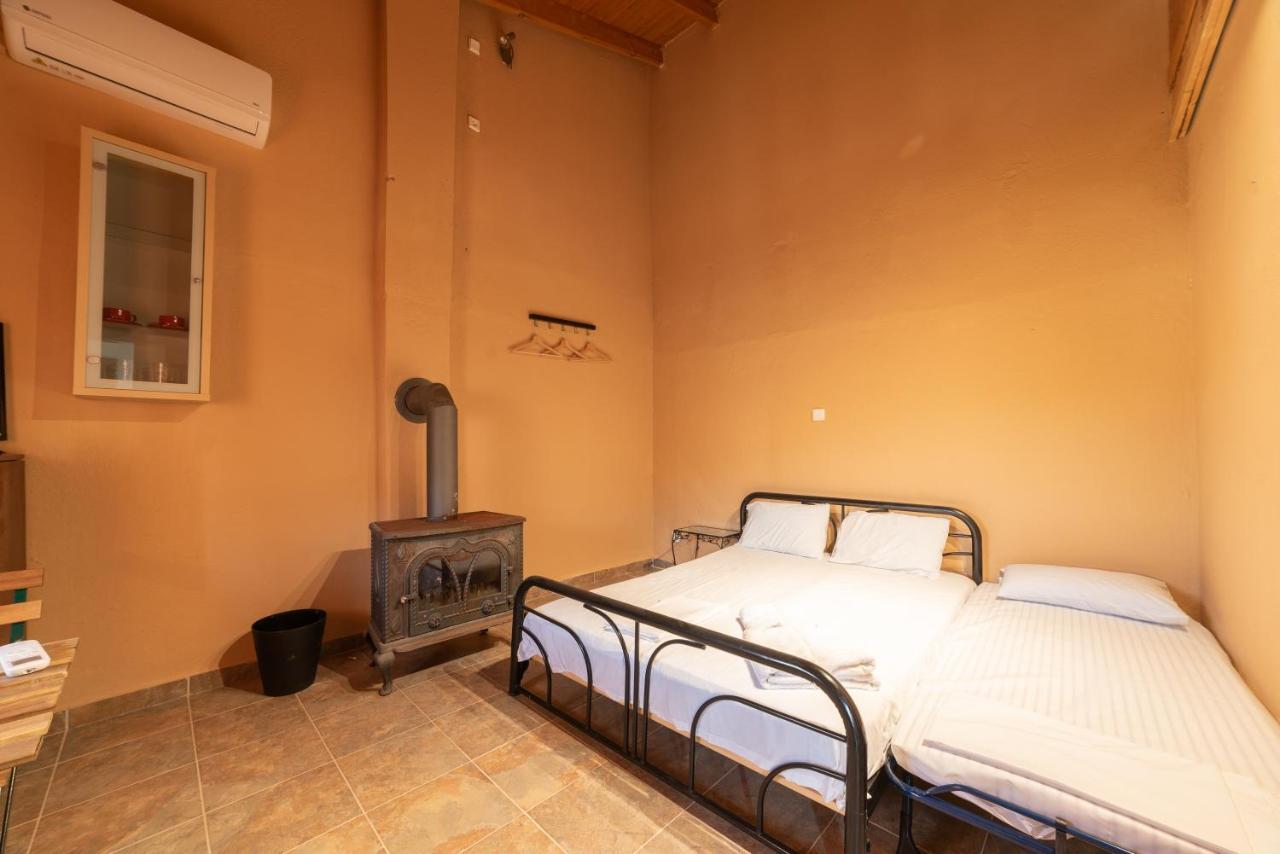 Maison Agistro Hotel Angistron Exterior photo