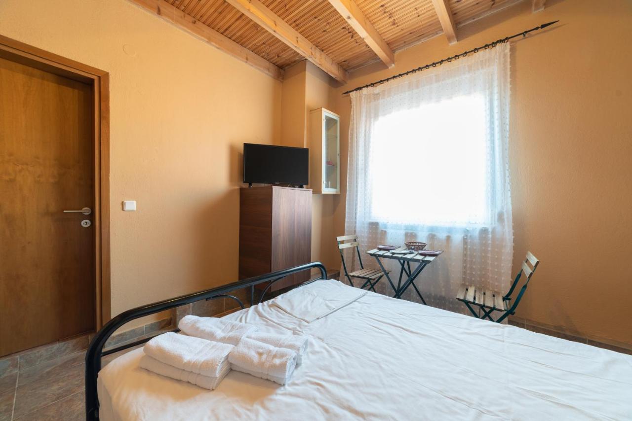 Maison Agistro Hotel Angistron Exterior photo